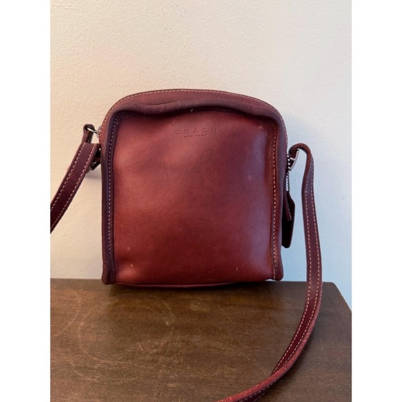 Coach Handbags - Vintage Burgundy Coach Bellini 9139 Shoulder Bag